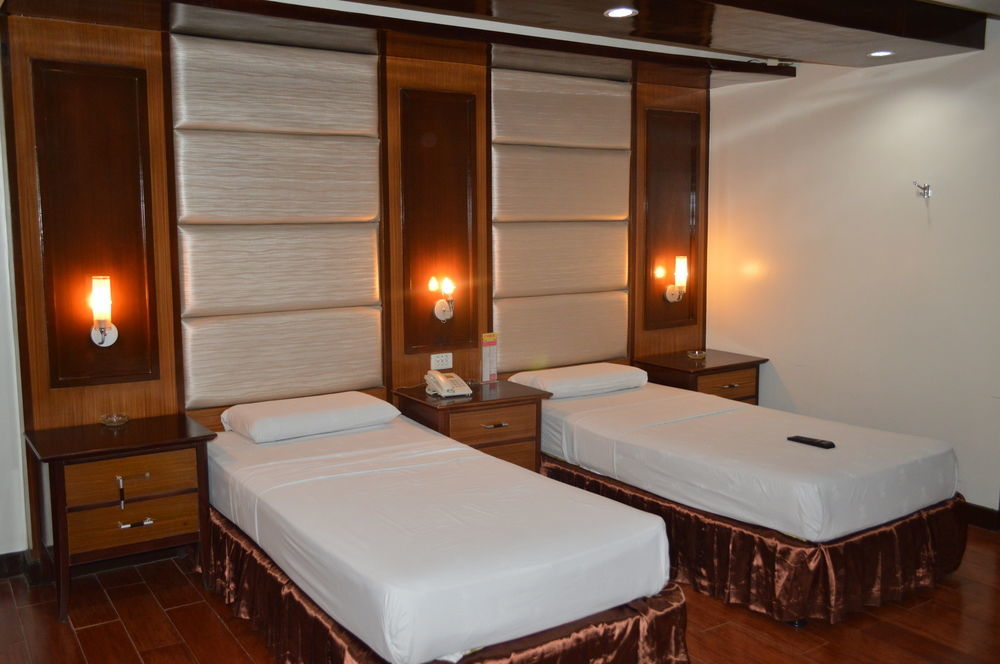 Hotel Sogo Malate Manila Esterno foto