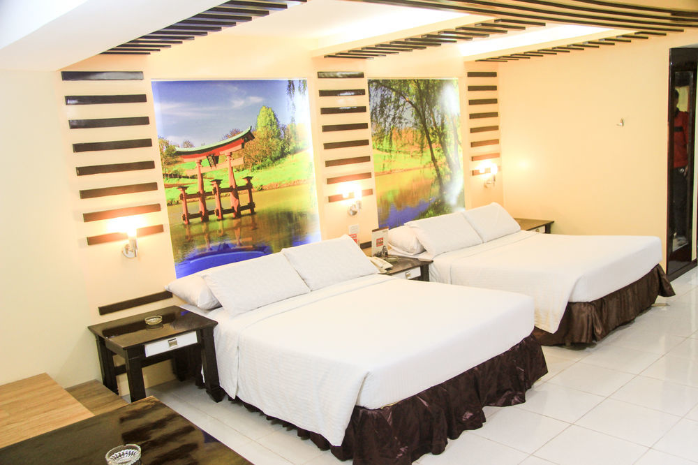 Hotel Sogo Malate Manila Esterno foto