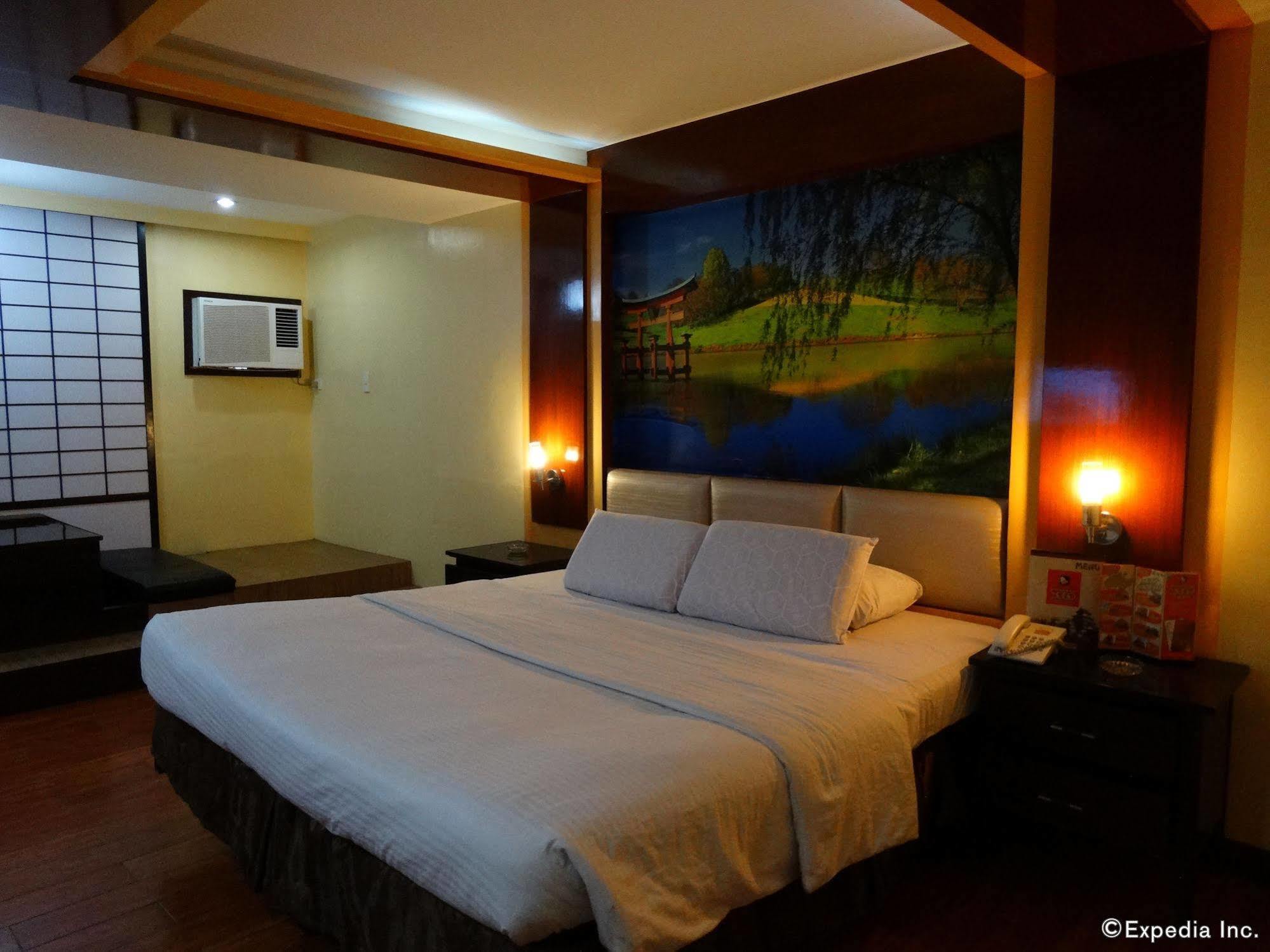 Hotel Sogo Malate Manila Esterno foto