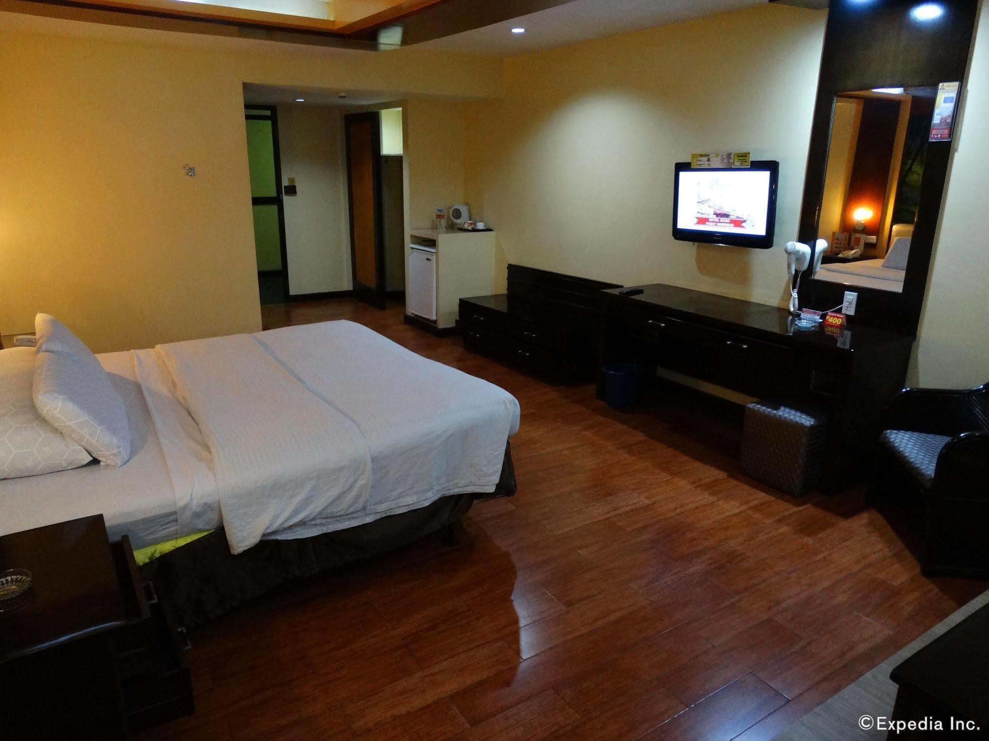 Hotel Sogo Malate Manila Esterno foto